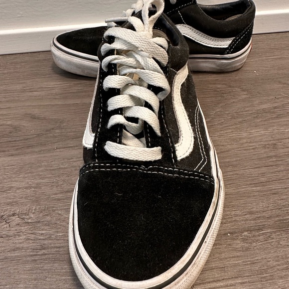 2/$35 Vans - Old Skool - Picture 3 of 5